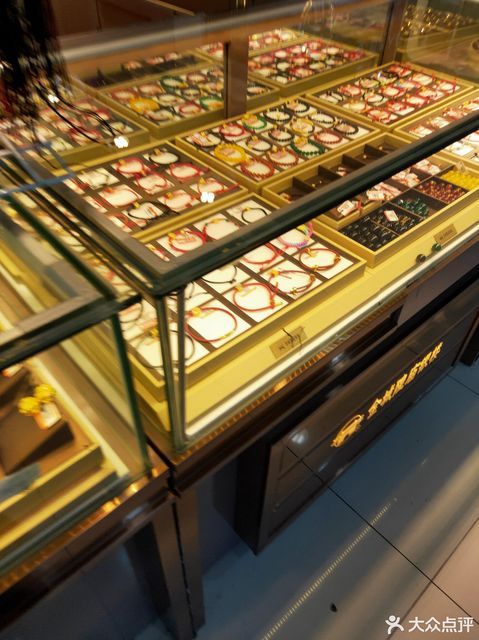 上海金城隍庙银楼图片