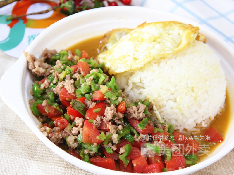 红三剁盖饭图片