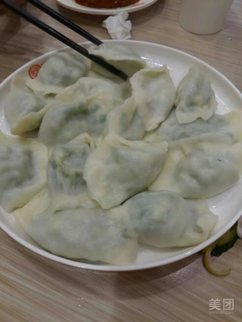 全国最出名的饺子店 t013dacde7530918af8.jpg