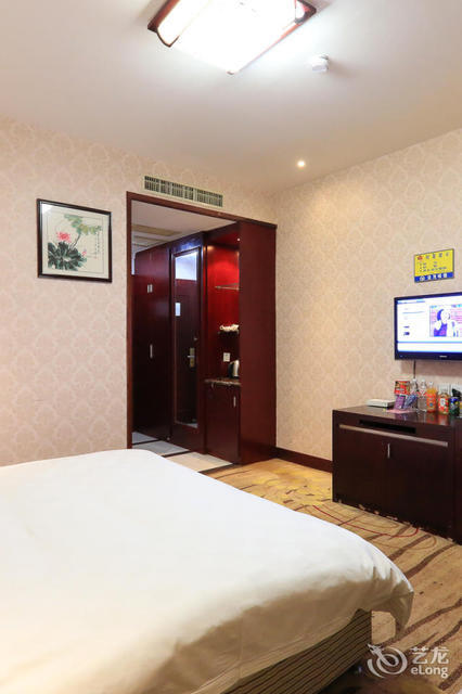 【百岁大酒店】地址,电话,路线,周边设施_360地图