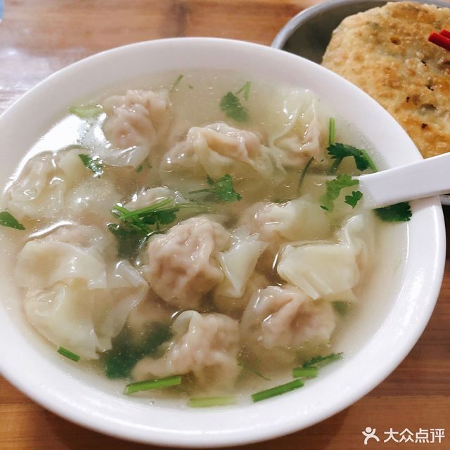 宣平老字号爱香娘馄饨