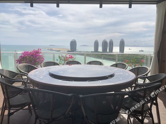 三亚珑玥湾海景酒店公寓