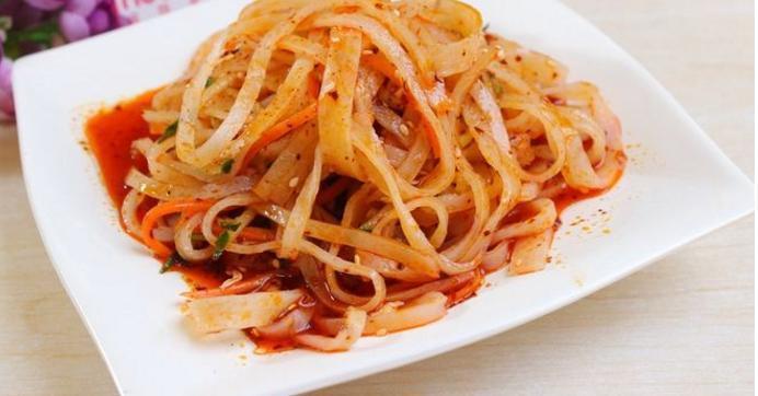 秘制面皮推荐菜:陈记秘制面皮位于大同市平城区振华路水利局家属楼