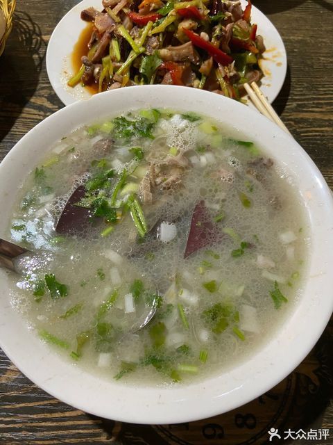 正宗单县羊肉汤济大店