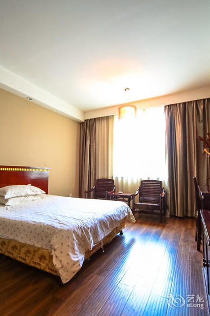 绍兴市 住宿服务 酒店 > 诸暨商城宾馆