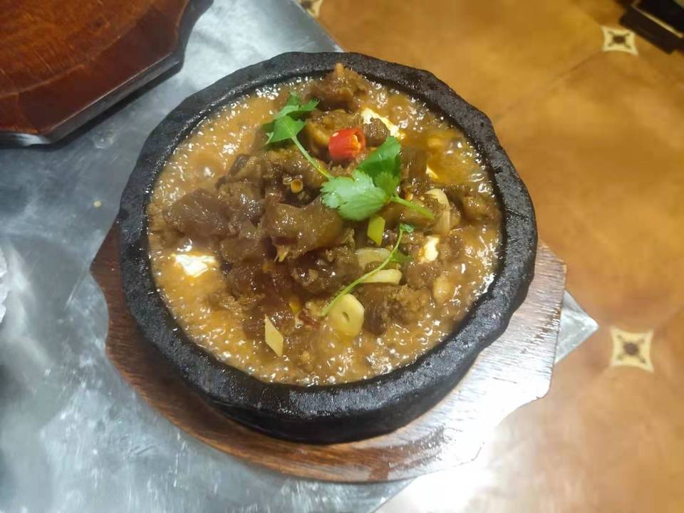 石头筋头巴脑图片