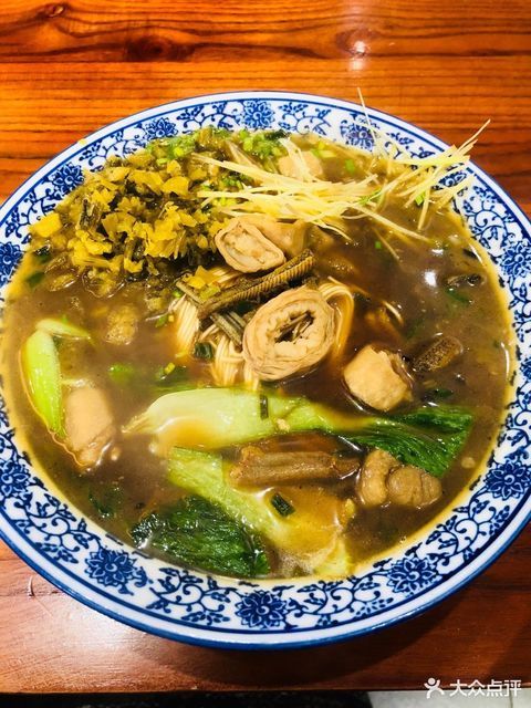 大肠鳝丝浇头面图片