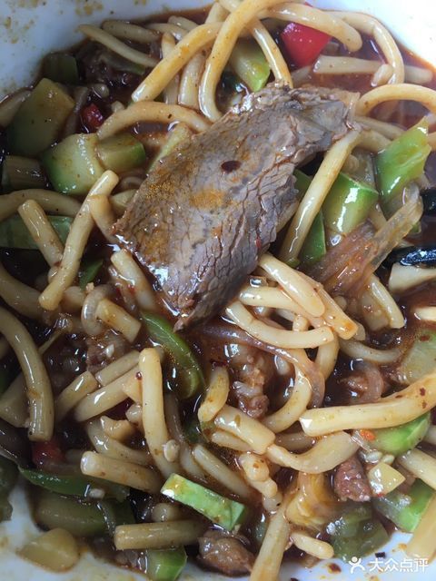 元青兰州牛肉面馆祁连路店