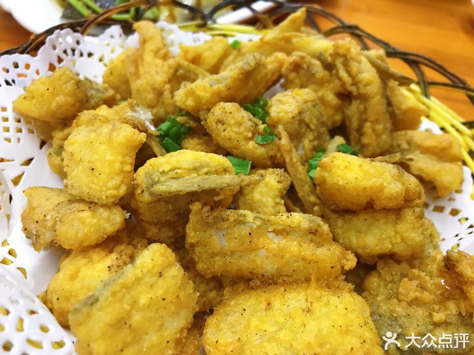 兄弟大排档斗池路店