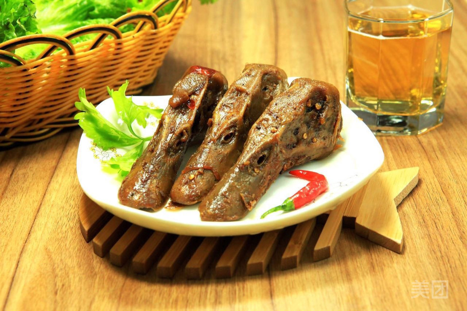 武汉绝味鸭脖东泰路店