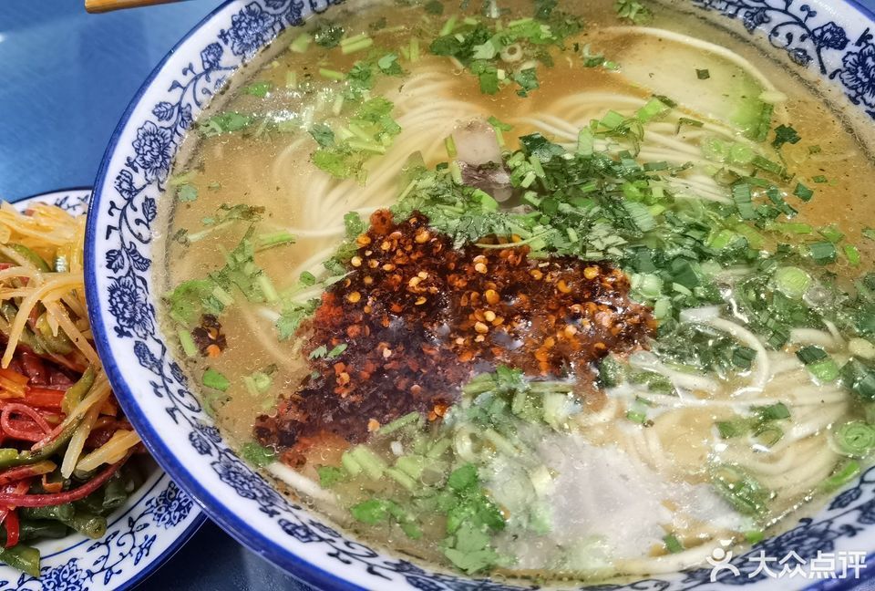 清汤牛肉面图片