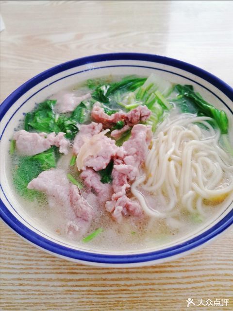 猪杂汤面图片