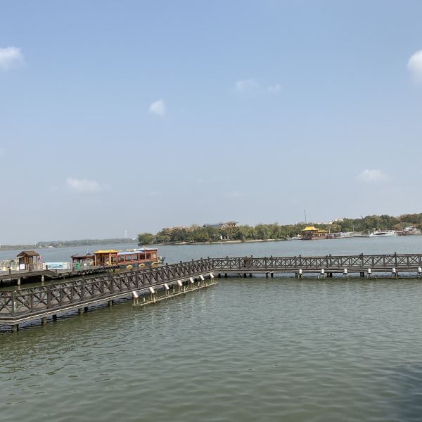 金山湖游乐天地