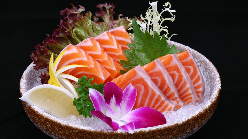 推荐菜:羽生创作料理(奥园广场店)位于珠海市香洲区梅界路奥园广场