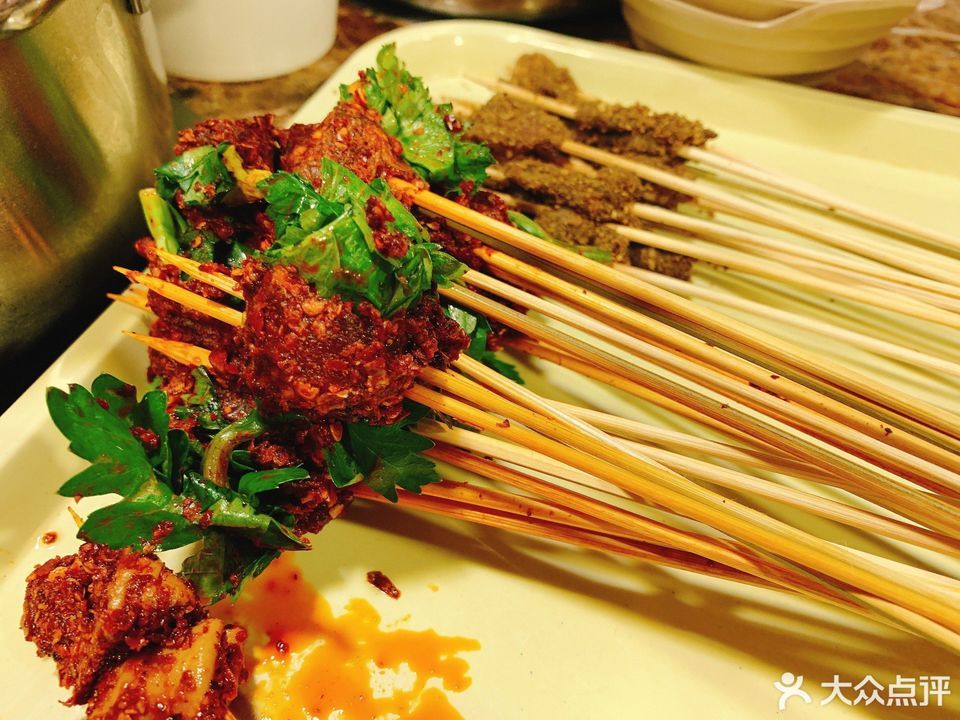 小胡同串串香小火锅亲贤店