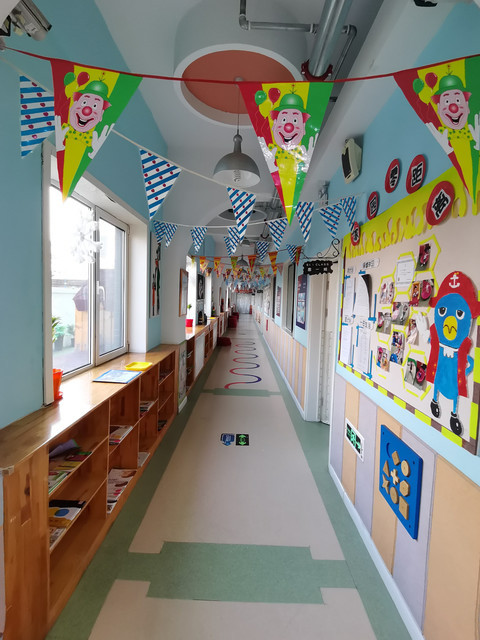               博顿创意国际幼儿