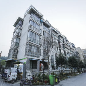 紫苑小区地址(位置,怎么去,怎么走,在哪,在哪里,在哪儿):芜湖市镜湖区