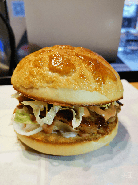 菠萝猪扒包图片