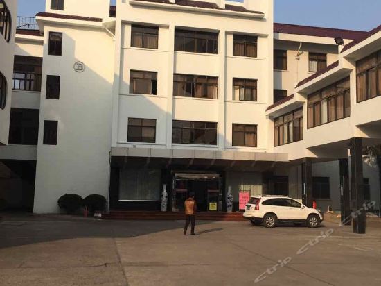 东台磊达宾馆