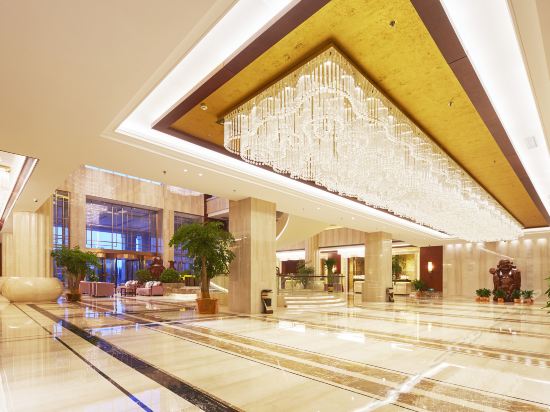 乳山华玺大酒店