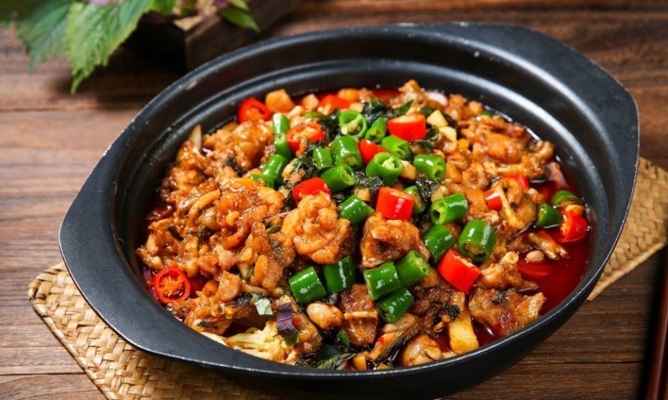 肥姐铁锅牛蛙本地烧烤打边炉农院店