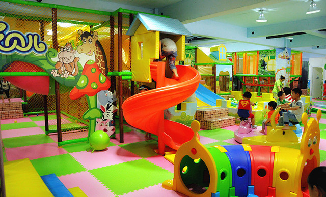              乐贝儿成长乐园