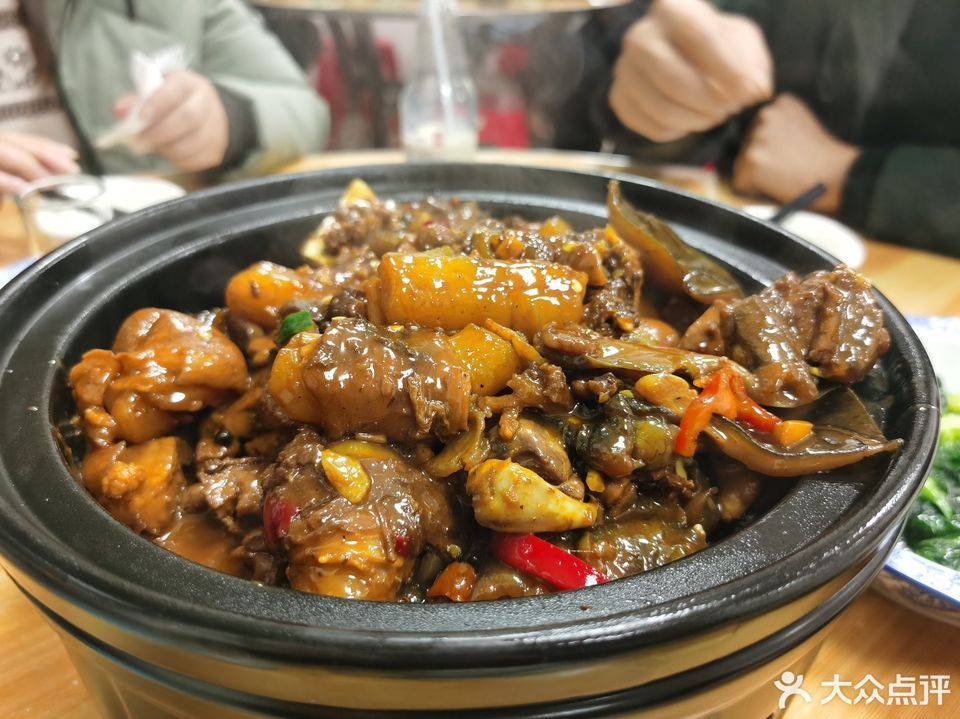 甲鱼烧牛鞭图片