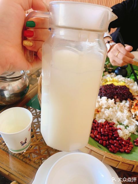 傣家糯米酒图片