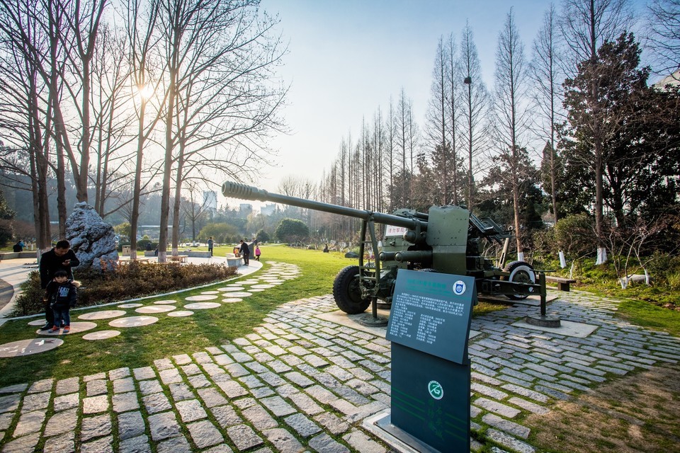 南京国防教育训练基地图片