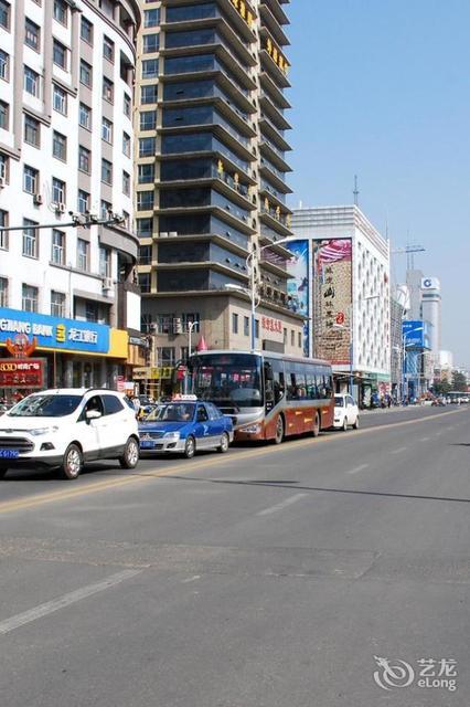 迈点主题宾馆(牡丹江牡丹新玛特店)(原牡丹店)位于牡丹江市西安区西一