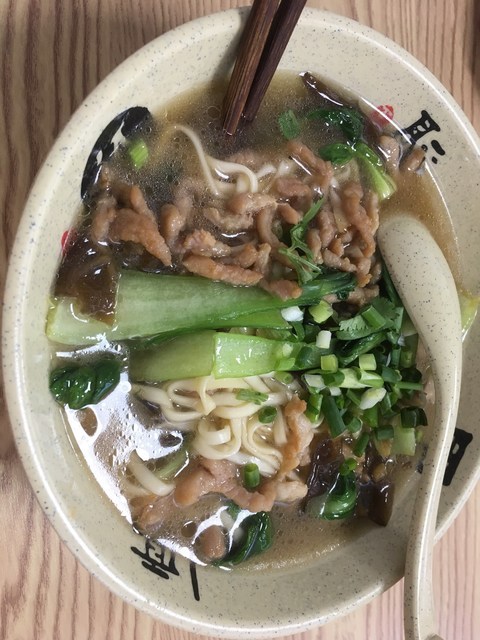 青菜肉絲麵圖片