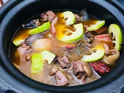 大理木瓜鸡图片