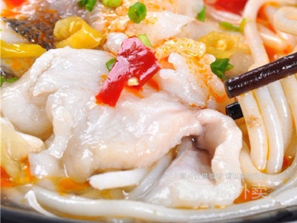 五谷麻辣鱼汤粉图片