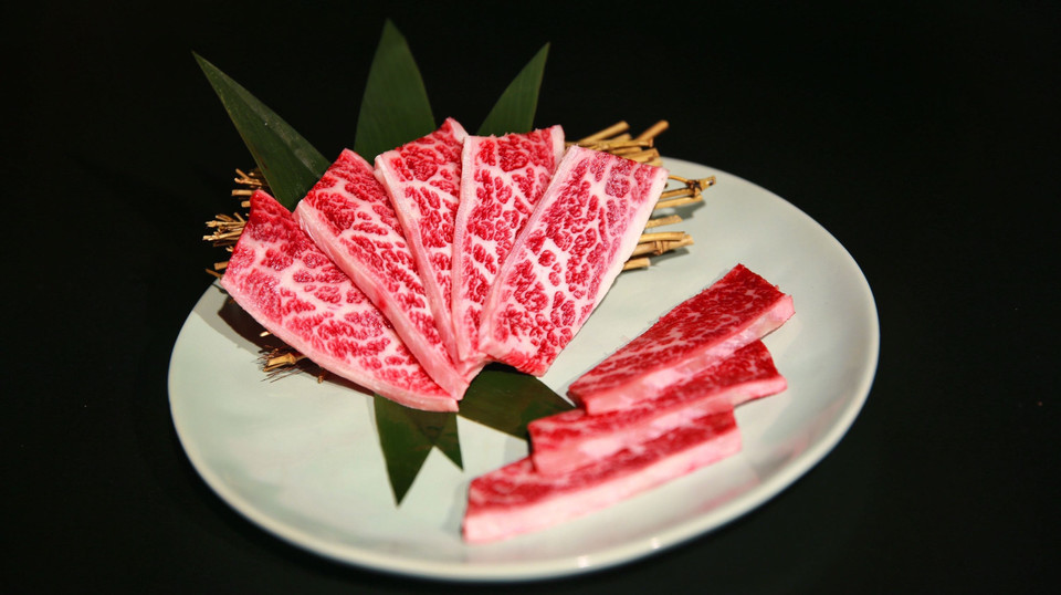 极品牛小排图片