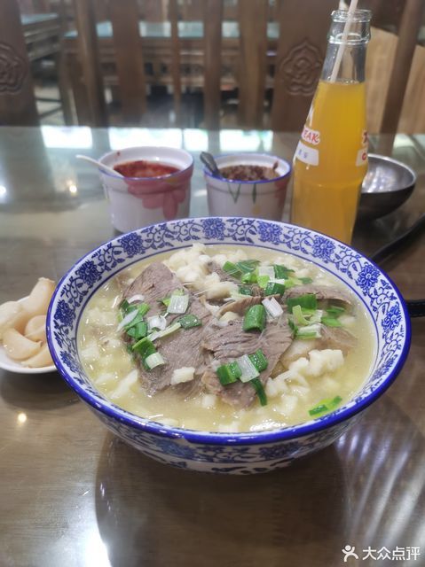 老孙家泡馍(智慧城店)位于西安市长安区清渠街 标签:清真菜中餐餐饮