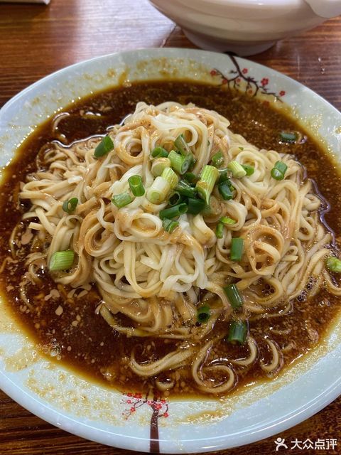 花生酱拌面图片