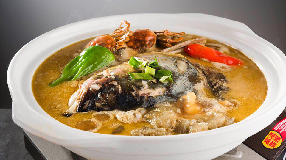 山粉鱼头蟹 汆肉锅仔