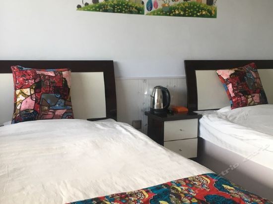 张北德胜村民宿