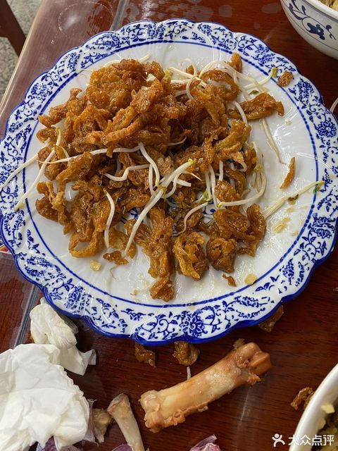 八爷手擀炸酱面紫金山路店