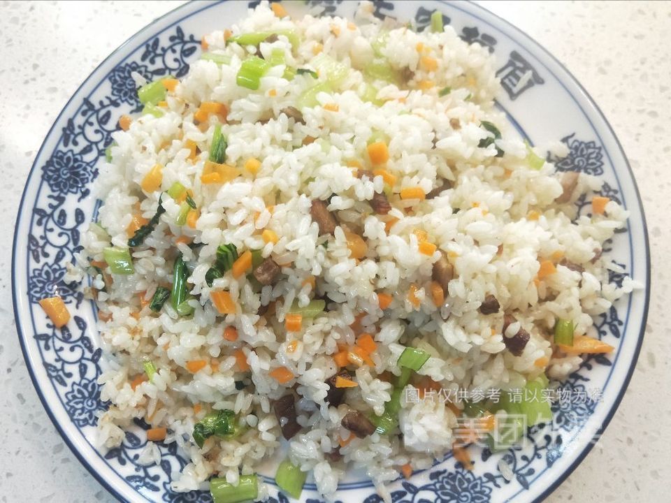 鸡蛋炒拉面牛肉炒拉面推荐菜:兰州拉面位于宣城市宁国市宁阳西路m