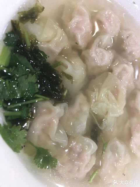 碗里香馄饨