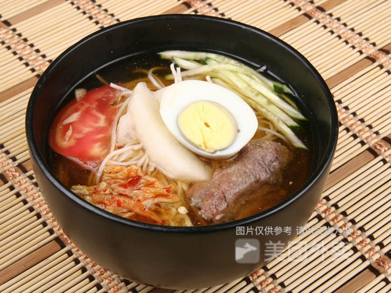 骨汤冷面图片