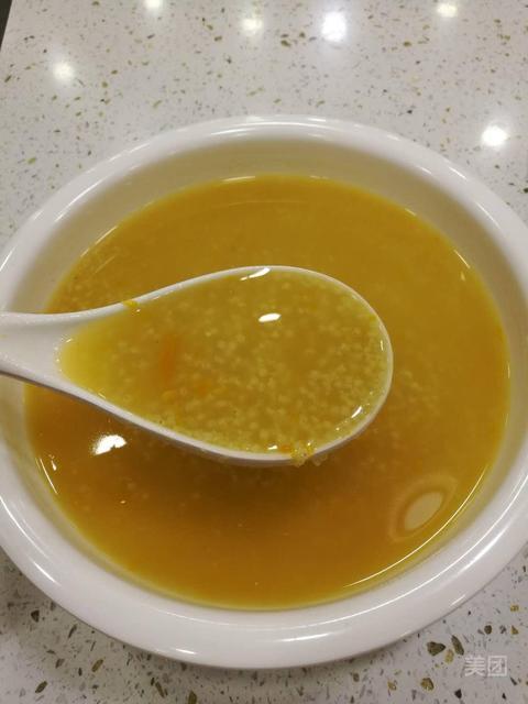 金瓜小米粥图片