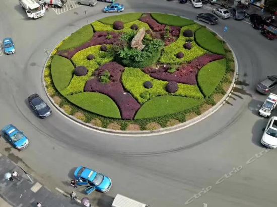 市彭水苗族土家族自治县彭水汉葭街道石嘴街大转盘金山广场a栋10楼