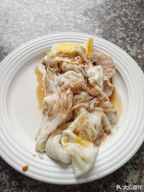 加蛋加肉肠粉图片