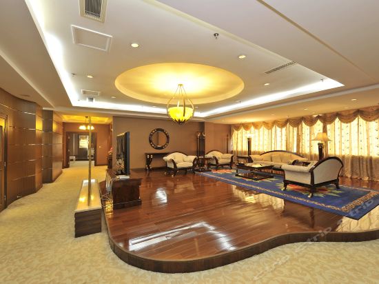 鹏宇国际大酒店