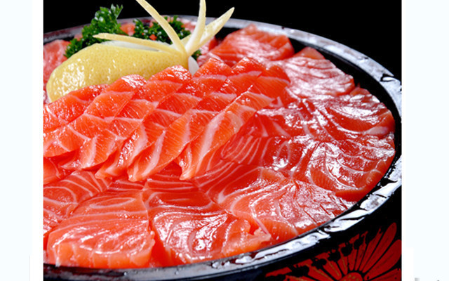 三文鱼立鱼刺身图片