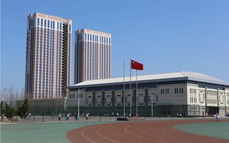 楼主说的"烟台中医药学院"的真正全称是"山东中医药高等专科学校",老