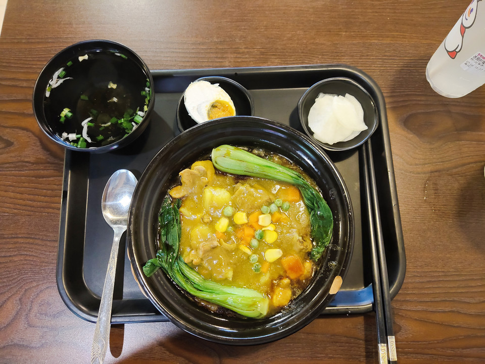 鸡排煲仔饭图片