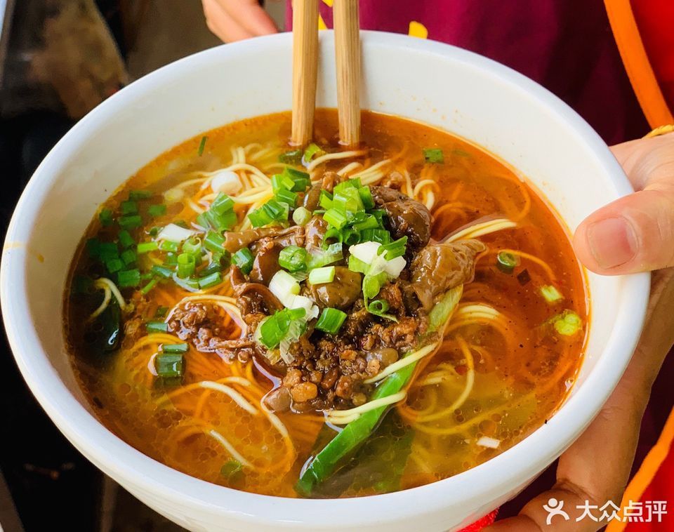 老四川面馆来凤店